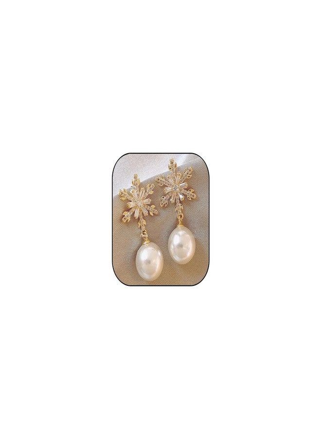 GLMOCM Crystal Snowflake Earrings for Women Gold Snowflake Earrings Sparkly Christmas Holiday Earrings for Women Christmas Jewelry - Image 1
